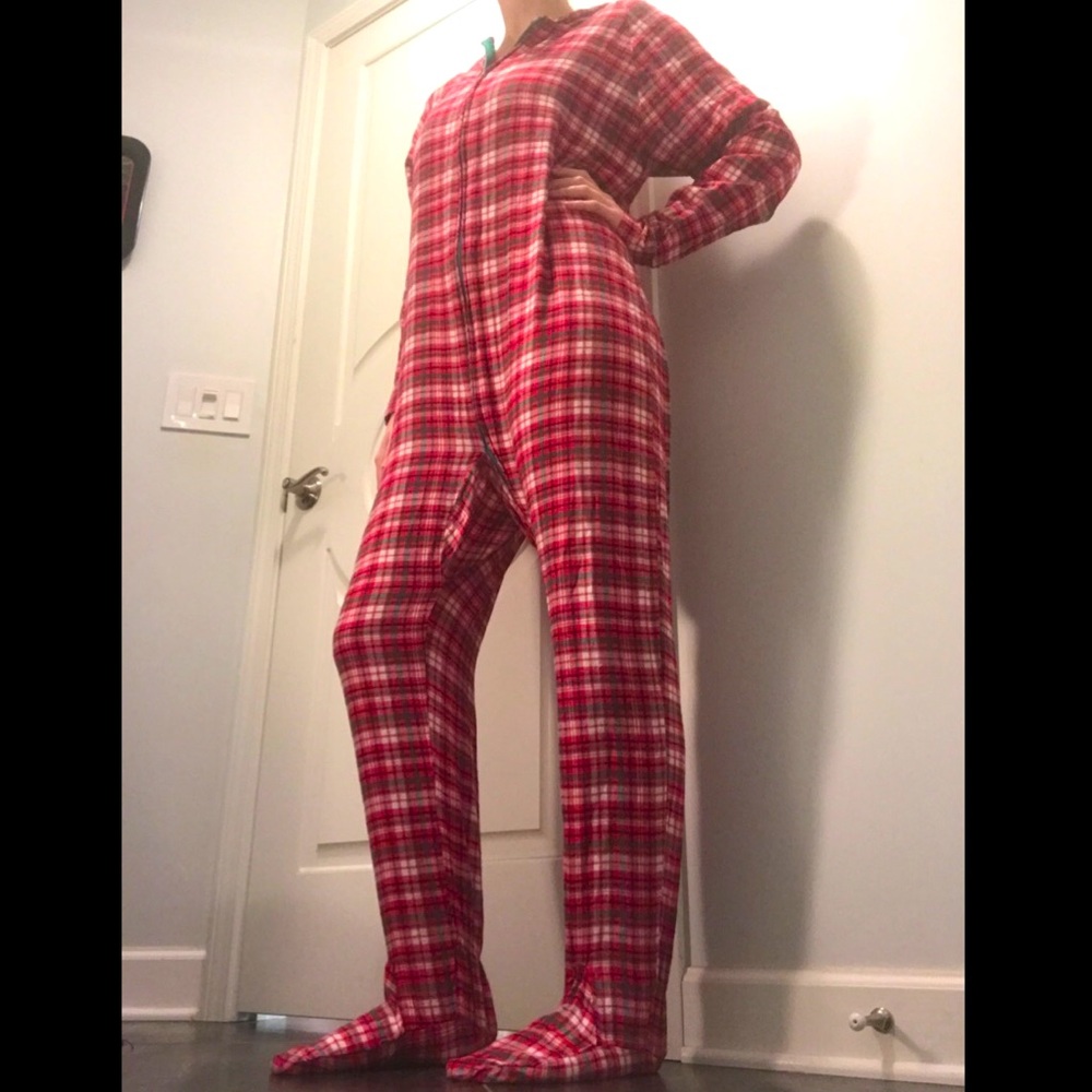 Sleepyheads Red, Green, and White Plaid Onesie/Footie Pajamas, Sz. XS